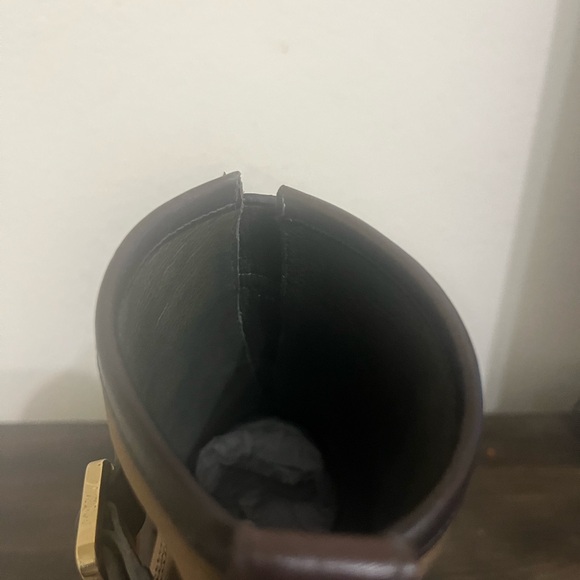 Tory Burch Brown and Tan Heeled Boots with High Stiletto Heel and Unique Design - Picture 14 of 14